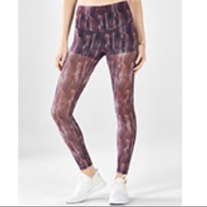 ☀️ Fabletics multicolor purple mesh leggings (size medium)